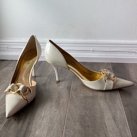 Women’s Guess by Marciano Fortuna ivory heels - Picture 9 of 13